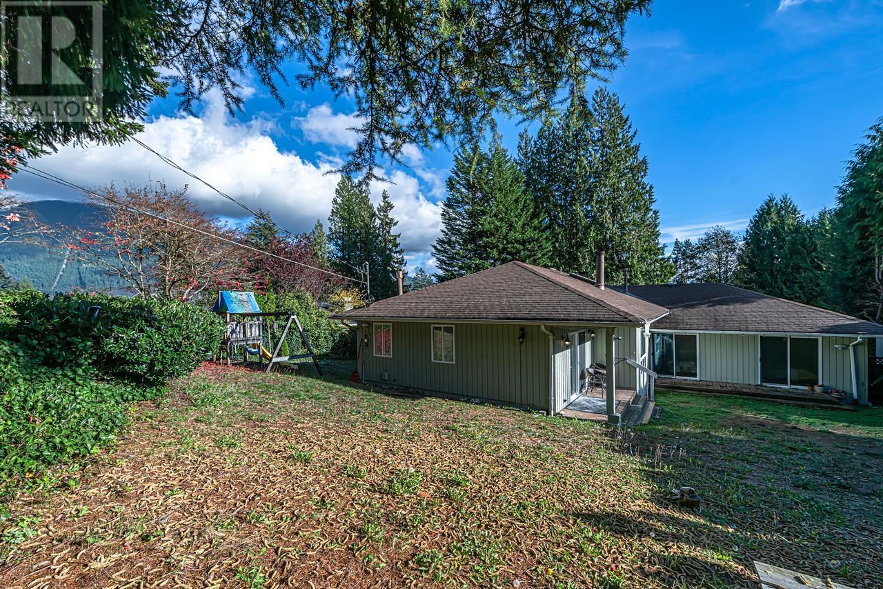 651 Kenwood Road, West Vancouver, British Columbia  V7S 1S7 - Photo 37 - R2968514