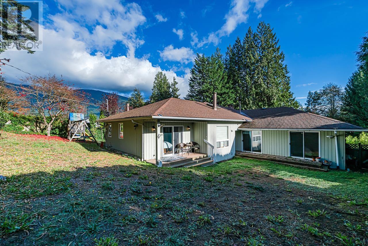 651 Kenwood Road, West Vancouver, British Columbia  V7S 1S7 - Photo 38 - R2968514