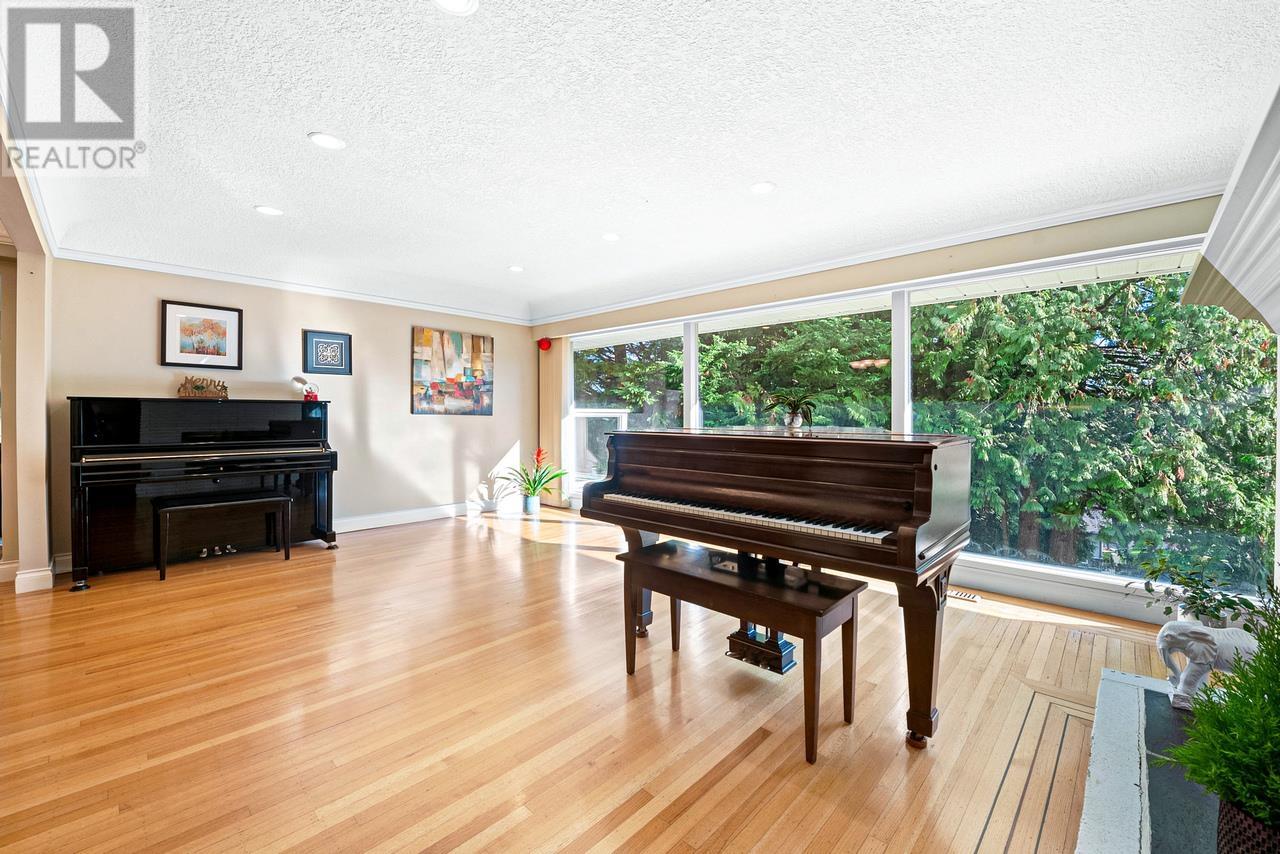 651 Kenwood Road, West Vancouver, British Columbia  V7S 1S7 - Photo 6 - R2968514