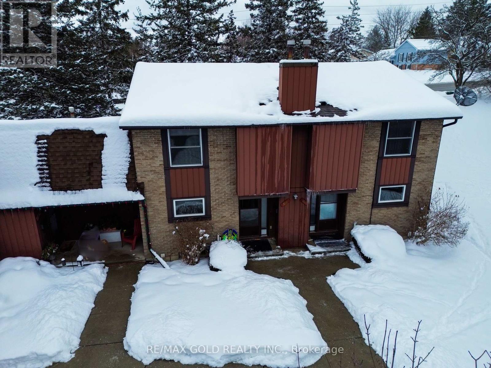 Property at 64 - 539 WILLOW ROAD image 1