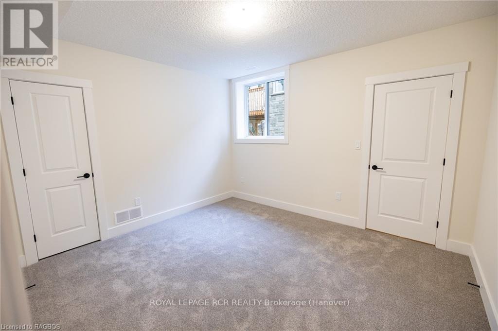 222 16th Avenue Crescent, Hanover, Ontario  N4N 3V3 - Photo 27 - X10847621