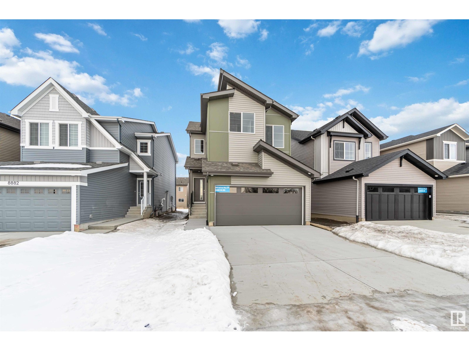 8880 Carson Wy Sw, Edmonton, Alberta  T6W 5H8 - Photo 2 - E4422074