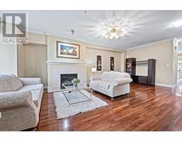 7465 LAUREL STREET, Vancouver, British Columbia