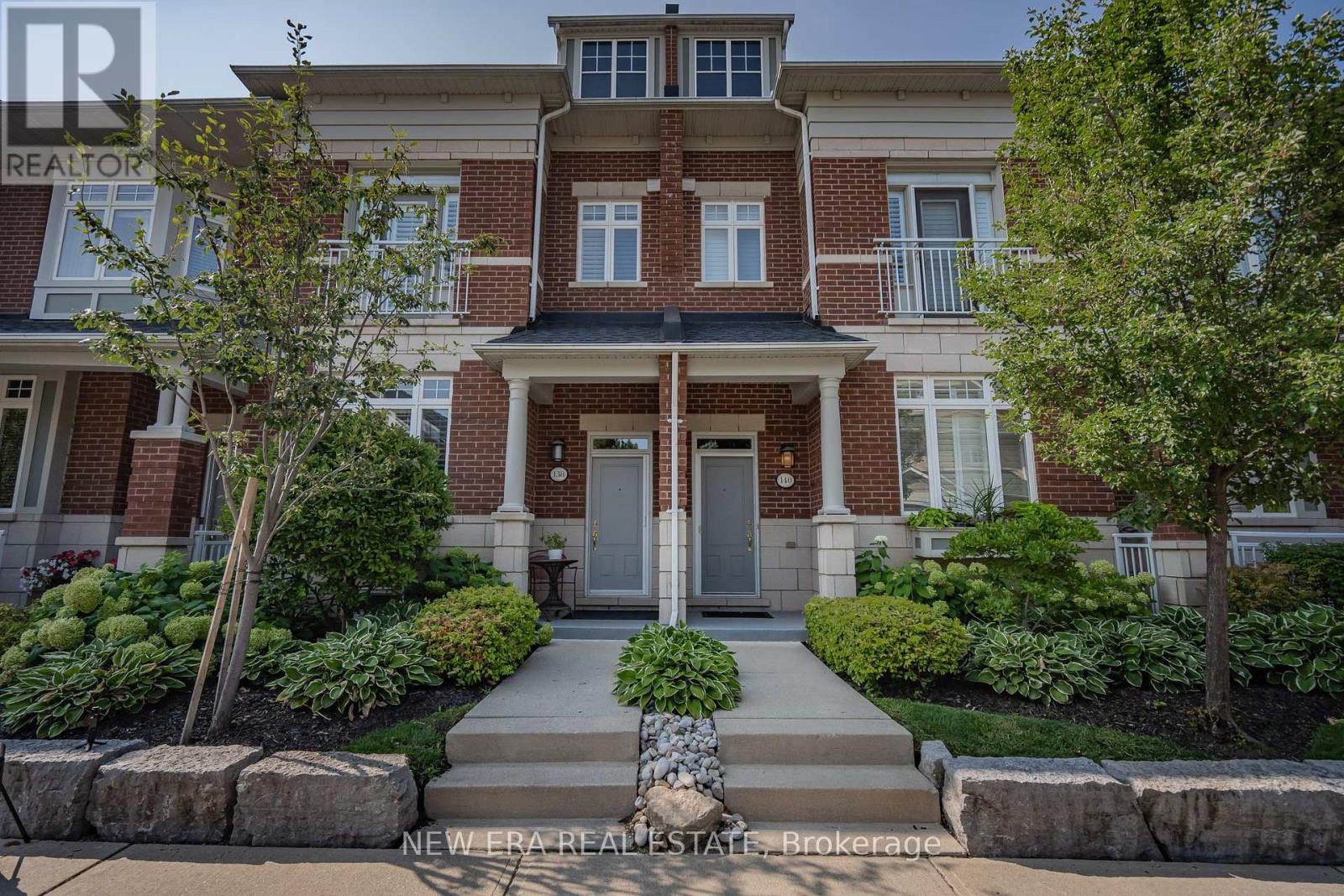 Property at 15 - 138 WATERSIDE DRIVE image 1