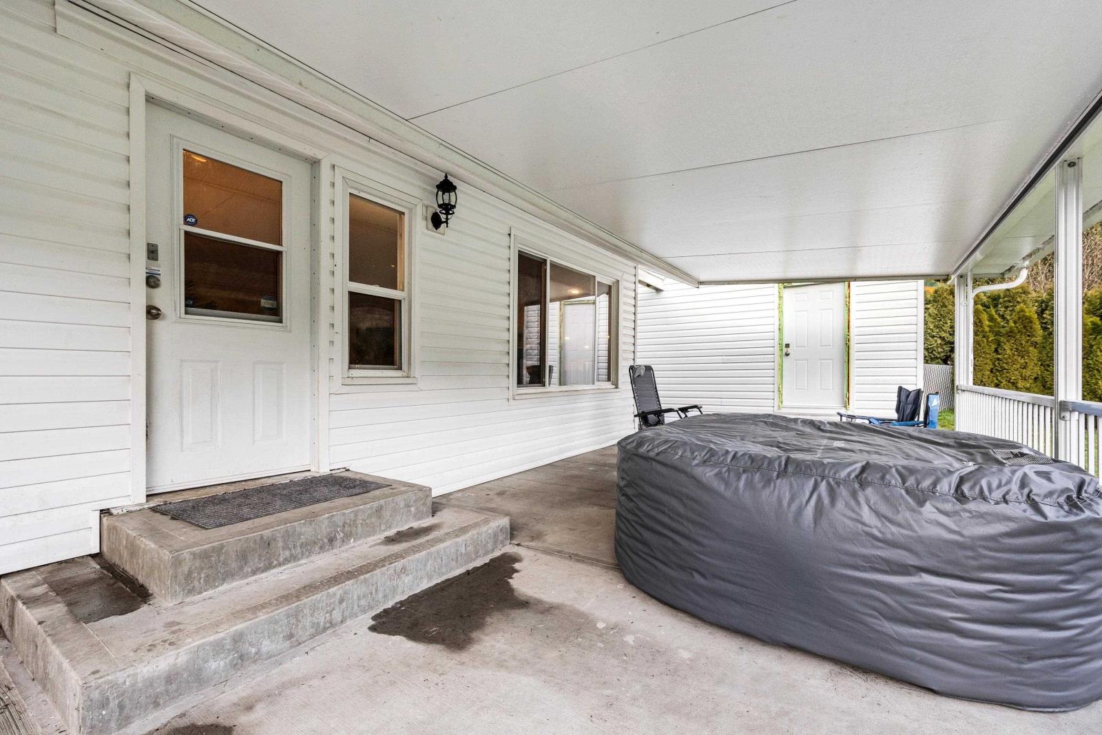 50765 Mountview Road, Chilliwack River Valley, Sardis - Chwk River Valley, British Columbia  V4Z 1B5 - Photo 4 - R2954076