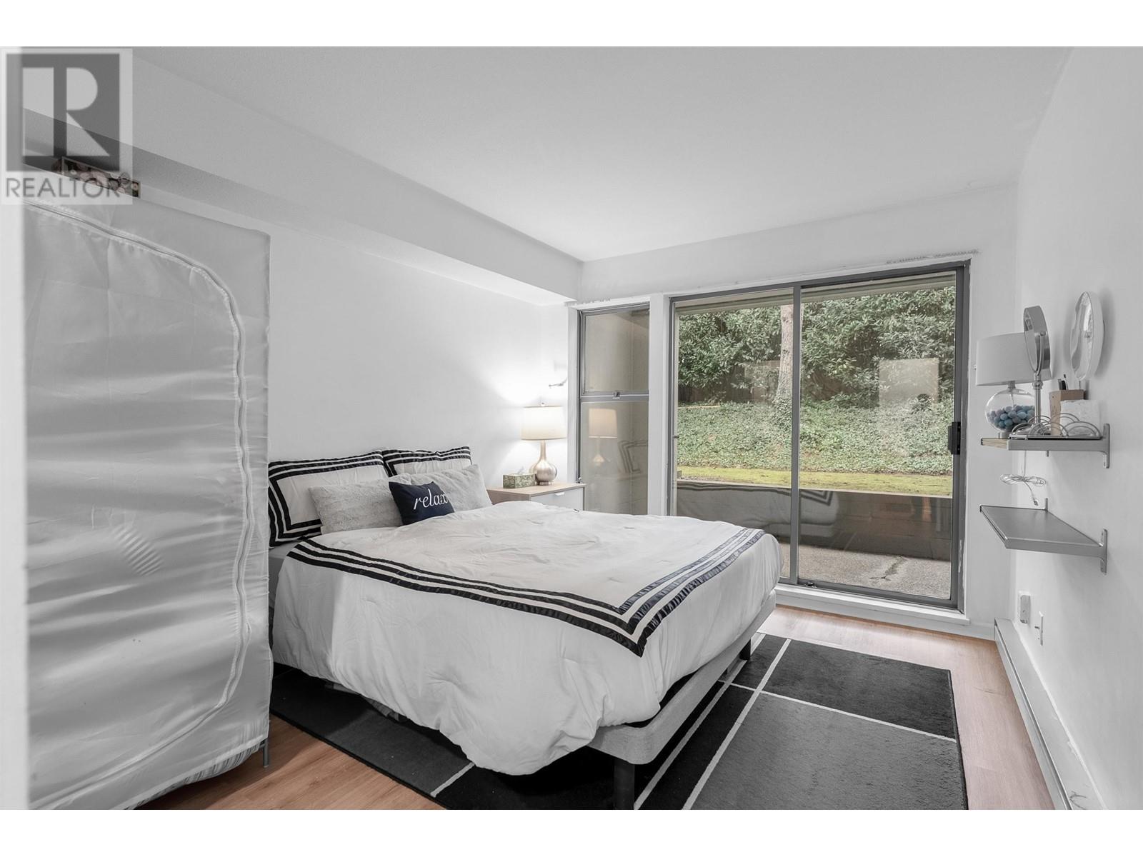 Listing Picture 11 of 21 : 106A 7025 STRIDE AVENUE, Burnaby / 本拿比 - 魯藝地產 Yvonne Lu Group - MLS Medallion Club Member