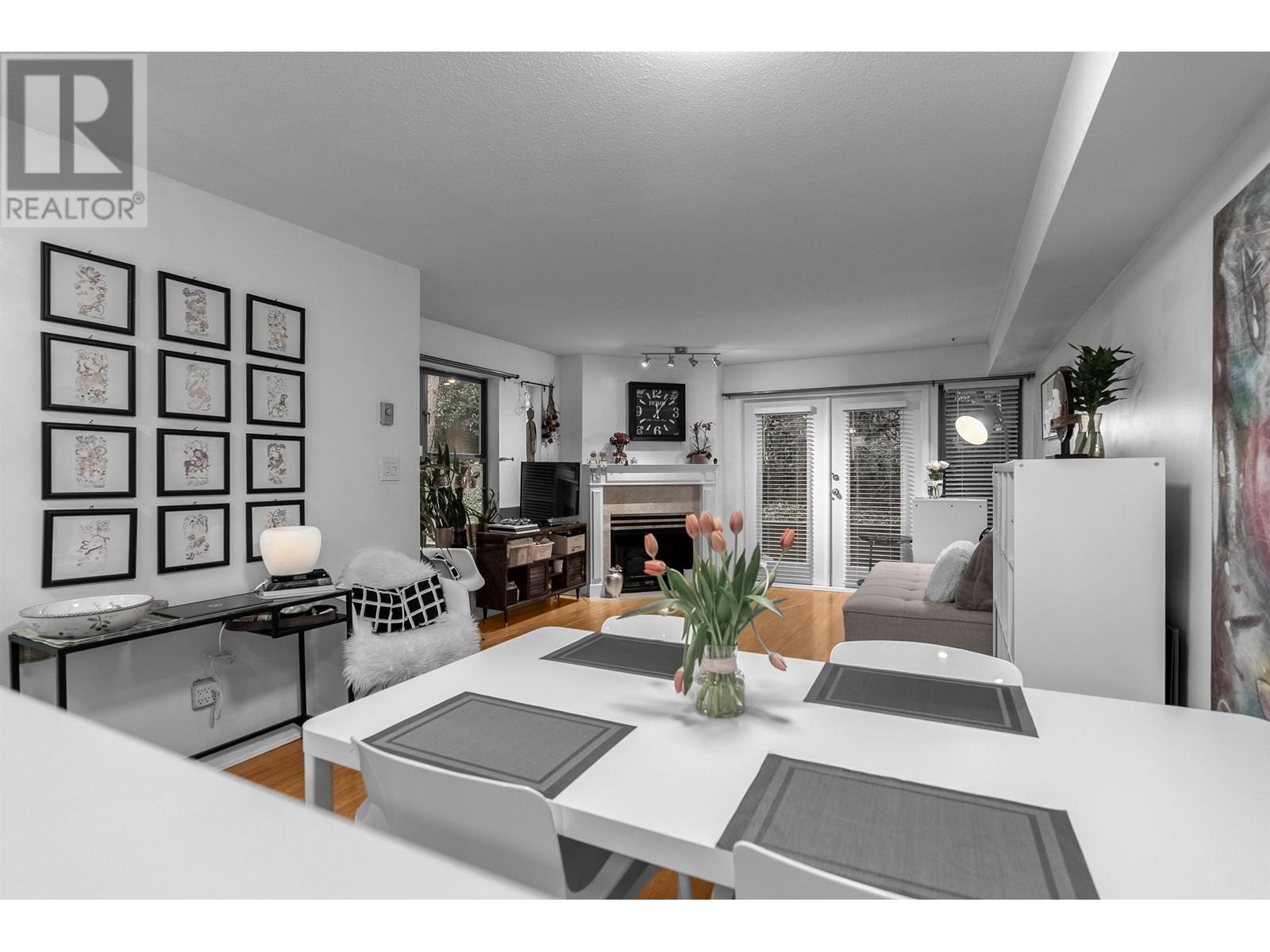 Listing Picture 4 of 21 : 106A 7025 STRIDE AVENUE, Burnaby / 本拿比 - 魯藝地產 Yvonne Lu Group - MLS Medallion Club Member