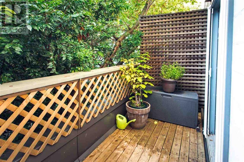 Listing Picture 14 of 20 : 203 150 ALEXANDER STREET, Vancouver / 溫哥華 - 魯藝地產 Yvonne Lu Group - MLS Medallion Club Member