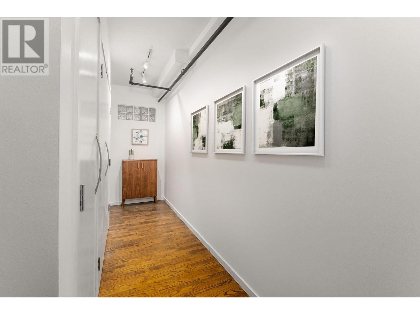 Listing Picture 16 of 20 : 203 150 ALEXANDER STREET, Vancouver / 溫哥華 - 魯藝地產 Yvonne Lu Group - MLS Medallion Club Member