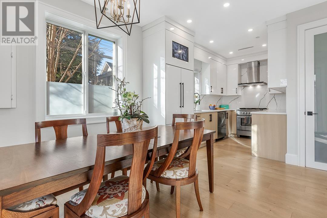 Listing Picture 5 of 24 : 622 E 11TH AVENUE, Vancouver / 溫哥華 - 魯藝地產 Yvonne Lu Group - MLS Medallion Club Member