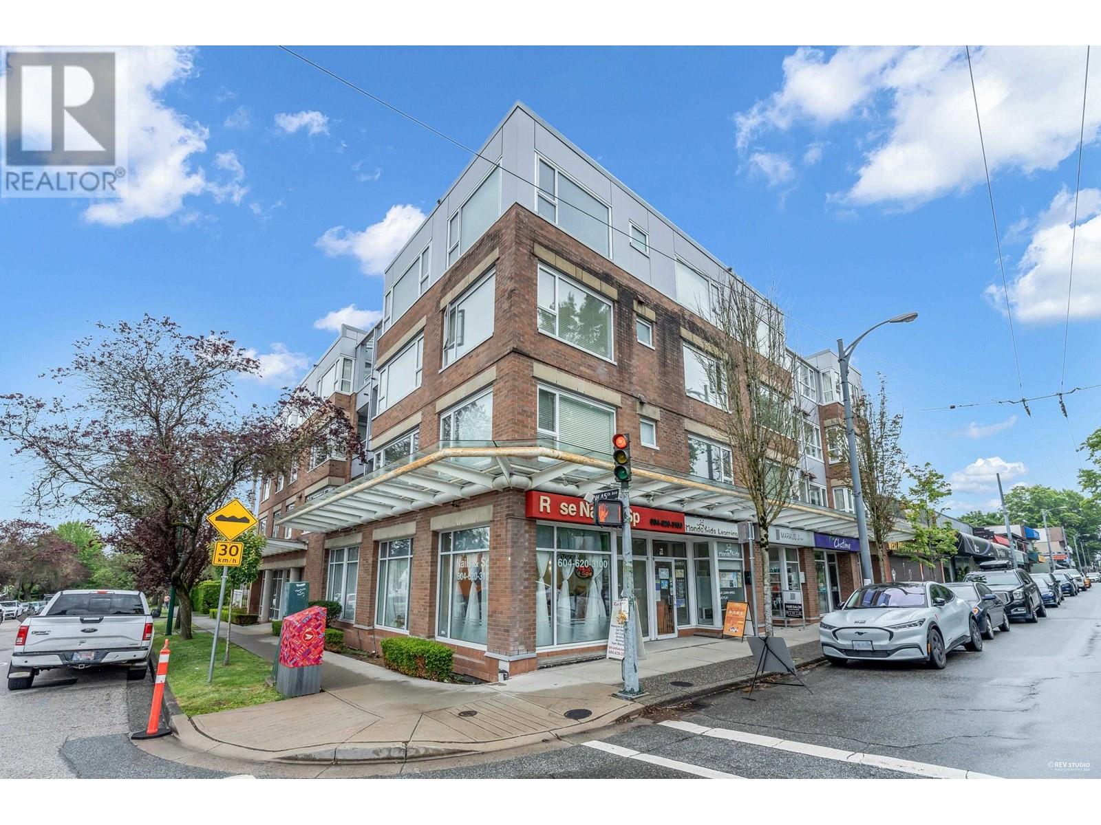 Listing Picture 27 of 28 : 301 2103 W 45TH AVENUE, Vancouver / 溫哥華 - 魯藝地產 Yvonne Lu Group - MLS Medallion Club Member