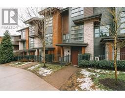 3 70 SEAVIEW DRIVE, Port Moody, British Columbia