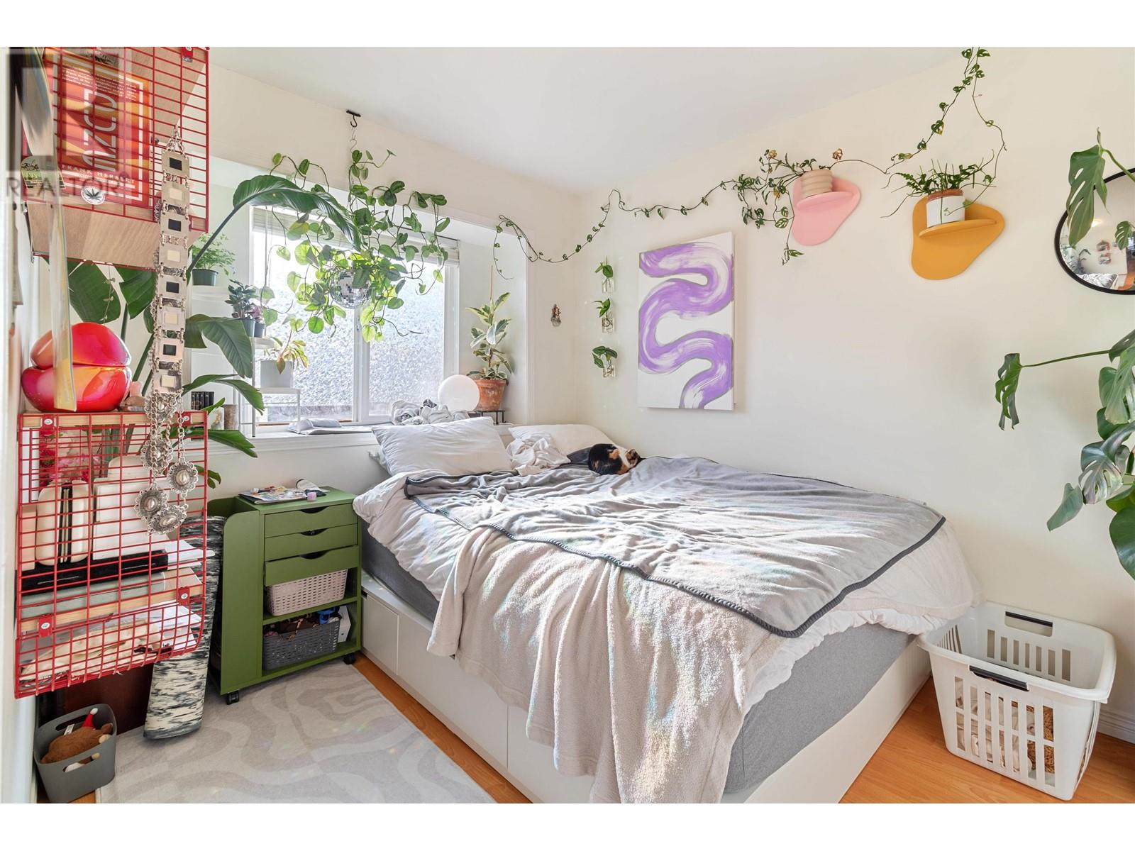 Listing Picture 21 of 26 : 498 E 19TH AVENUE, Vancouver / 溫哥華 - 魯藝地產 Yvonne Lu Group - MLS Medallion Club Member