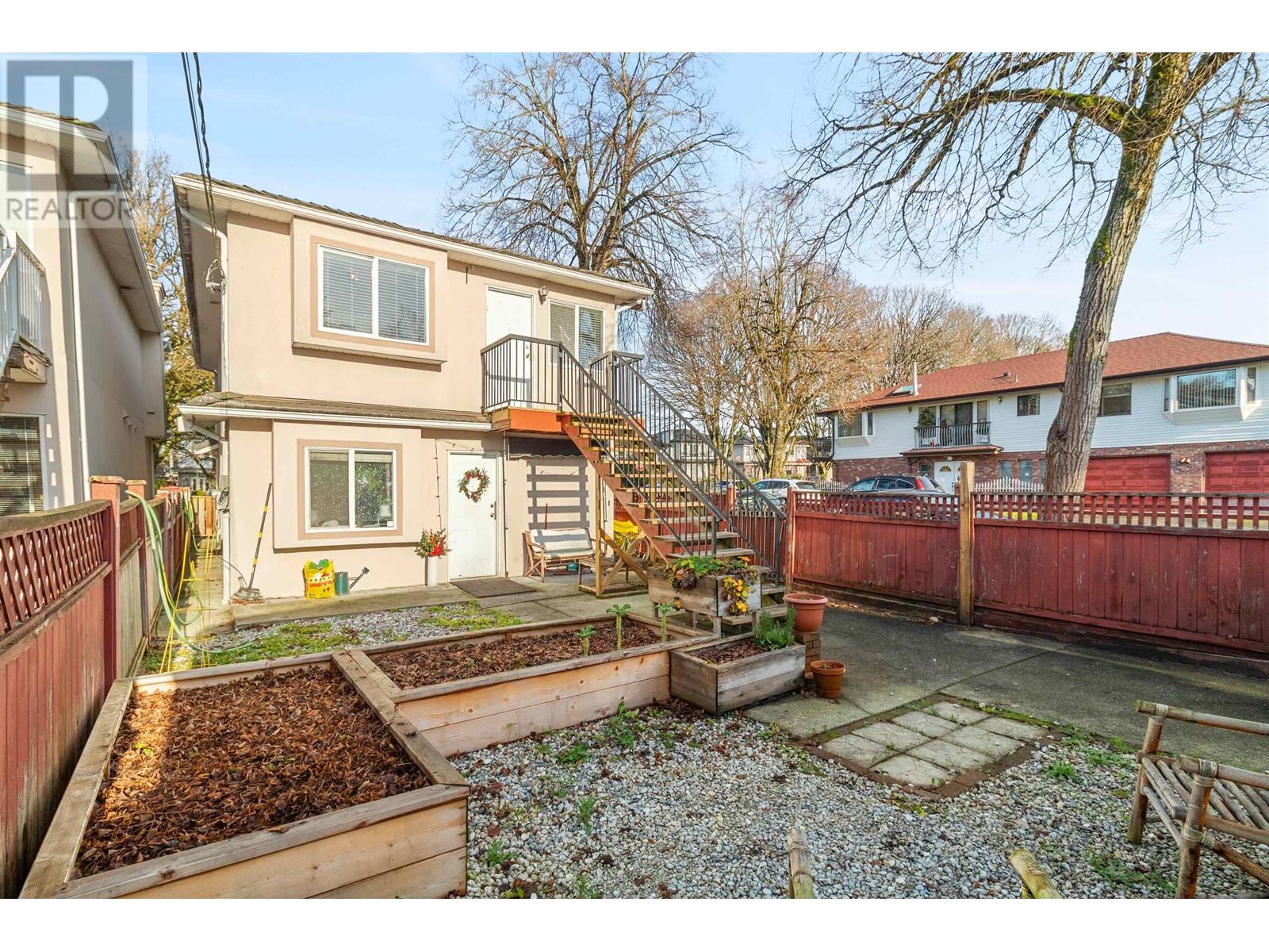 Listing Picture 24 of 26 : 498 E 19TH AVENUE, Vancouver / 溫哥華 - 魯藝地產 Yvonne Lu Group - MLS Medallion Club Member