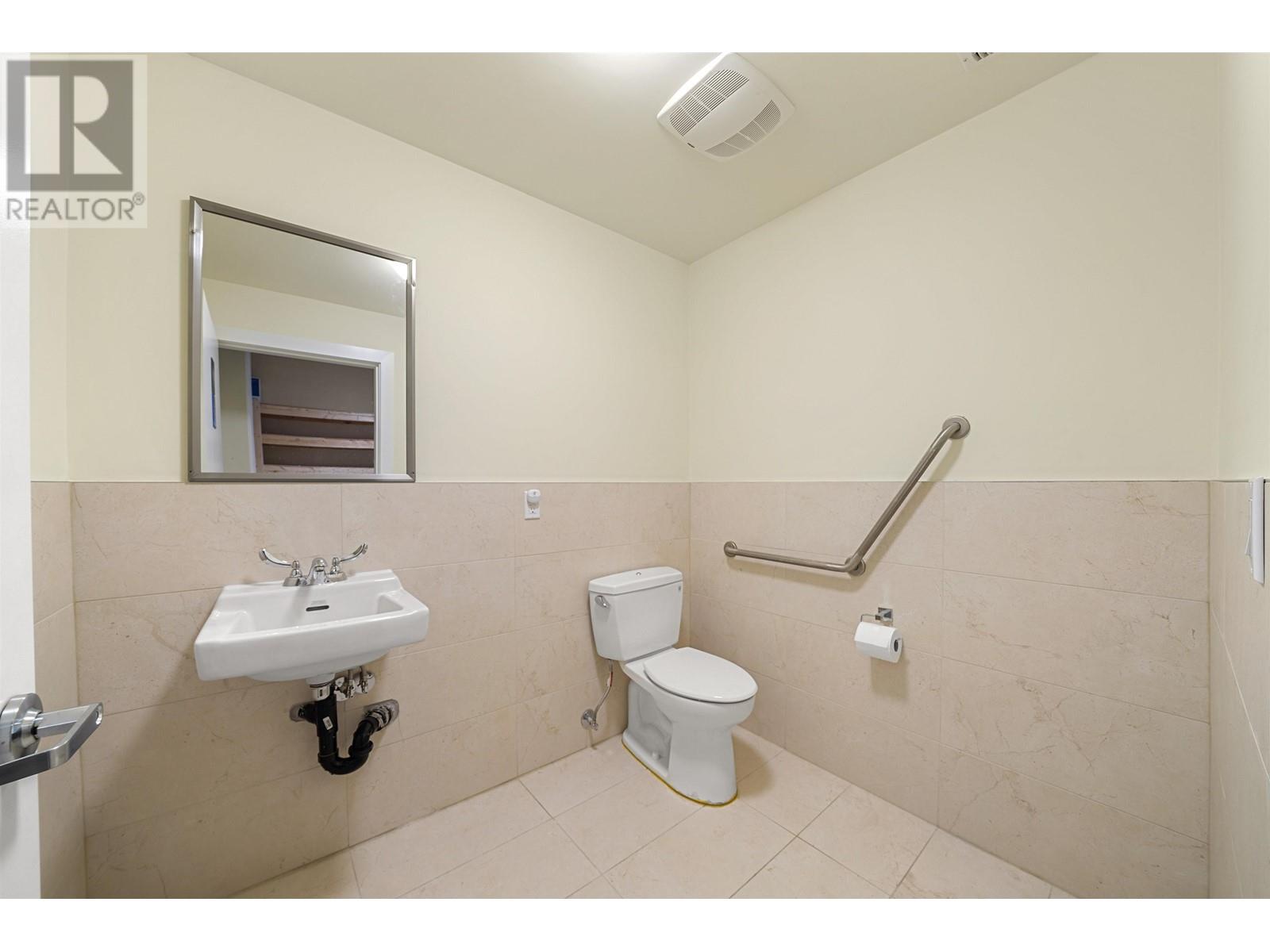 1639 Renfrew Street, Vancouver, British Columbia  V5K 0G2 - Photo 11 - C8066793