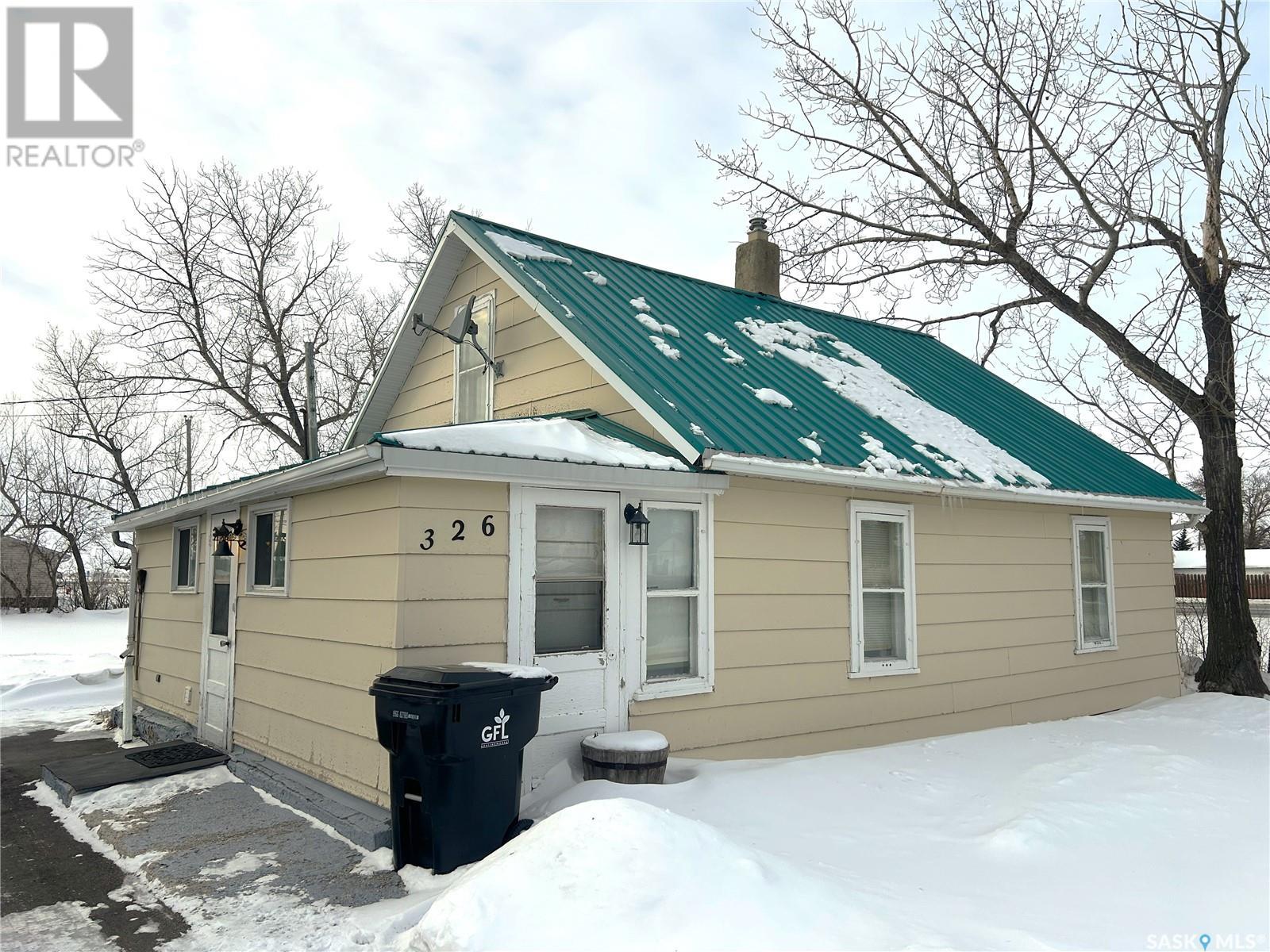 326 Taylor STREET, Bienfait, Saskatchewan