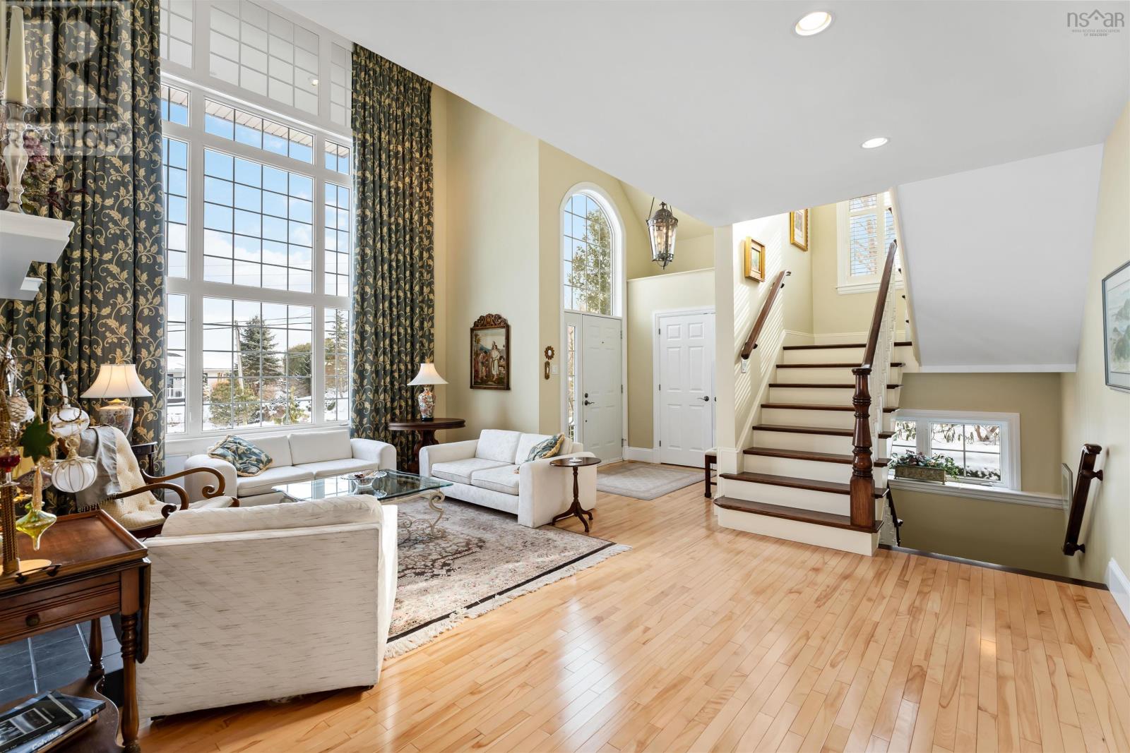 84 Bishop Avenue, Wolfville, Nova Scotia  B4P 2L5 - Photo 5 - 202503217