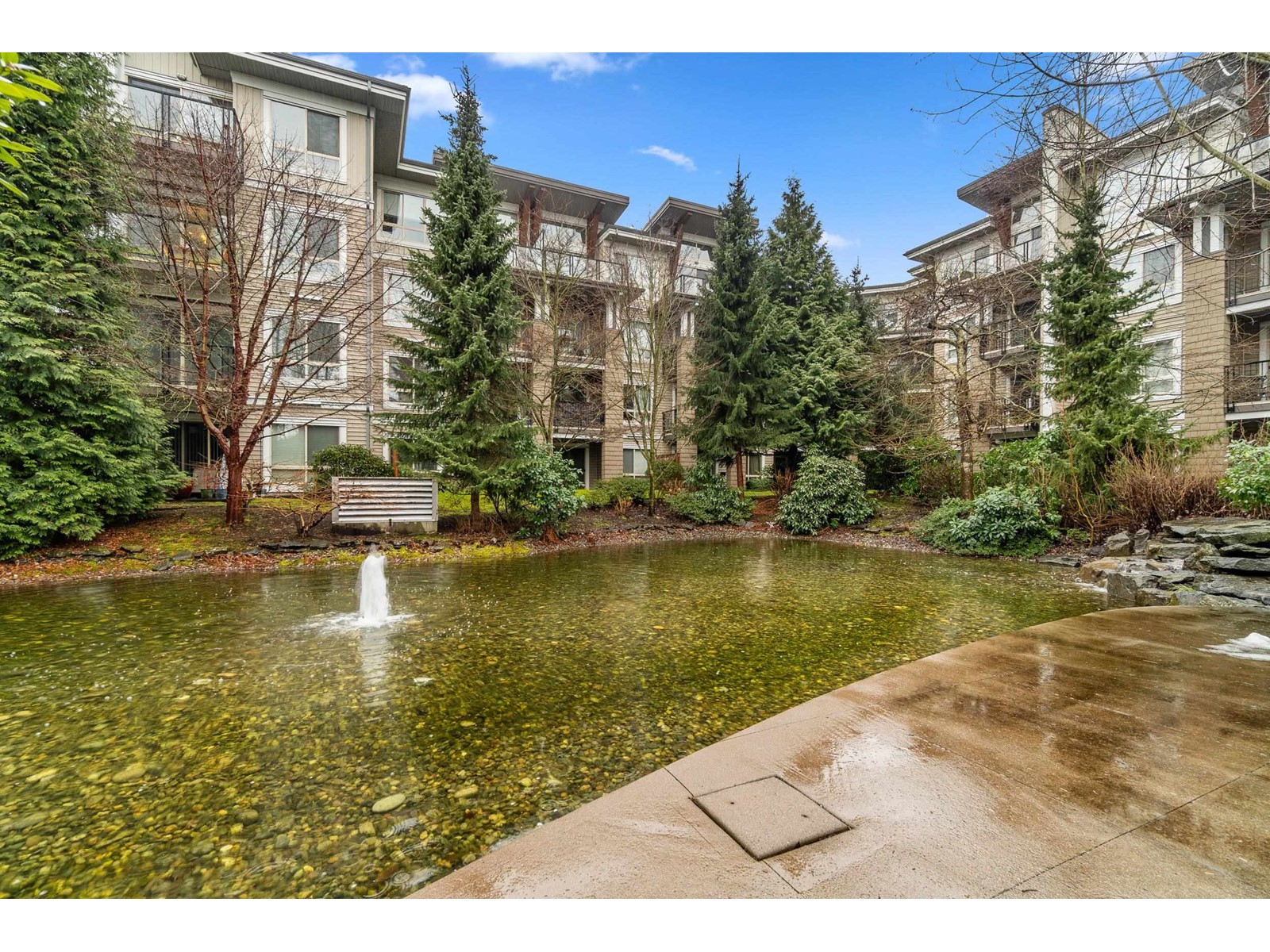 310 6628 120 Street, Surrey, British Columbia  V3W 1T7 - Photo 3 - R2968211