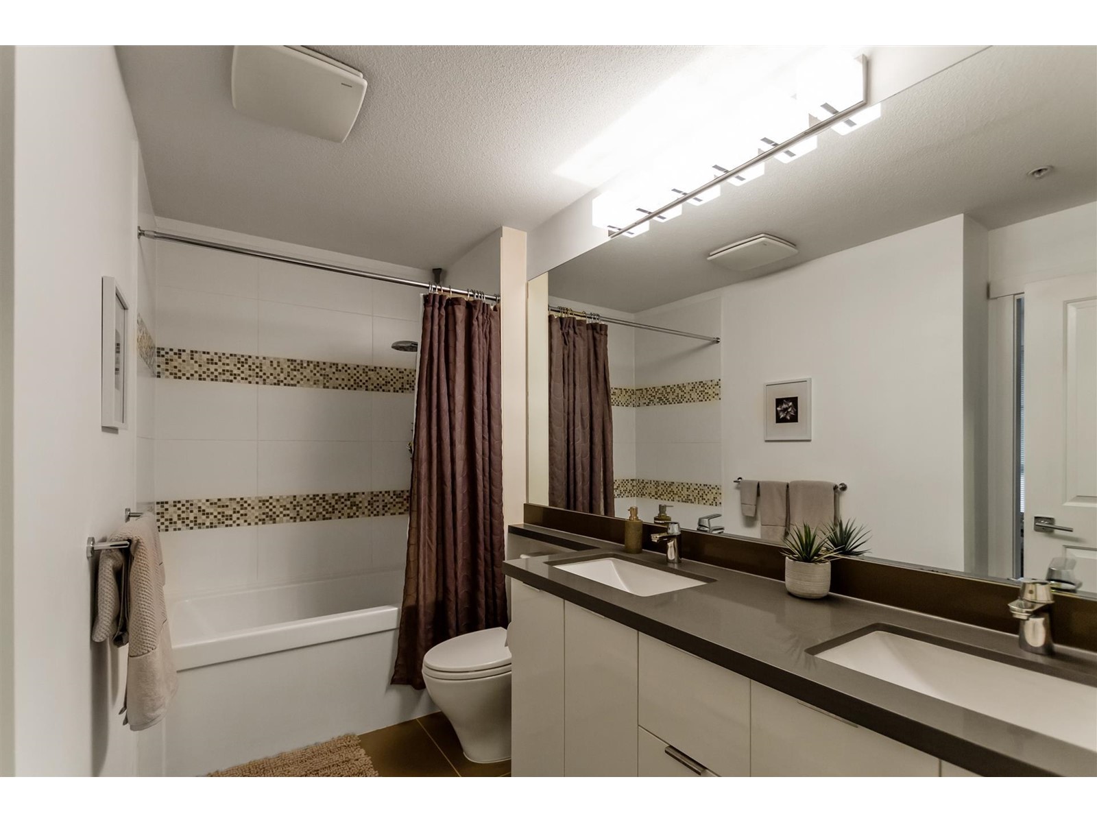 132 15168 33 Avenue, Surrey, British Columbia  V3Z 0N7 - Photo 16 - R2968412