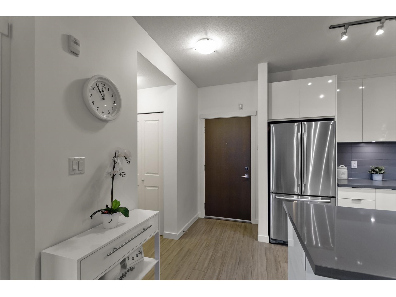 132 15168 33 Avenue, Surrey, British Columbia  V3Z 0N7 - Photo 9 - R2968412
