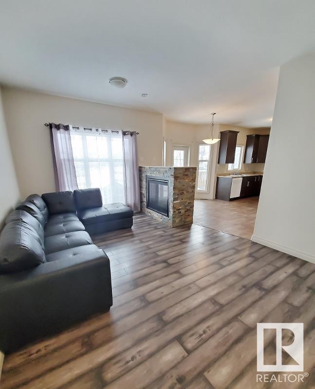 Property at ##5 1501 8 AV image 4