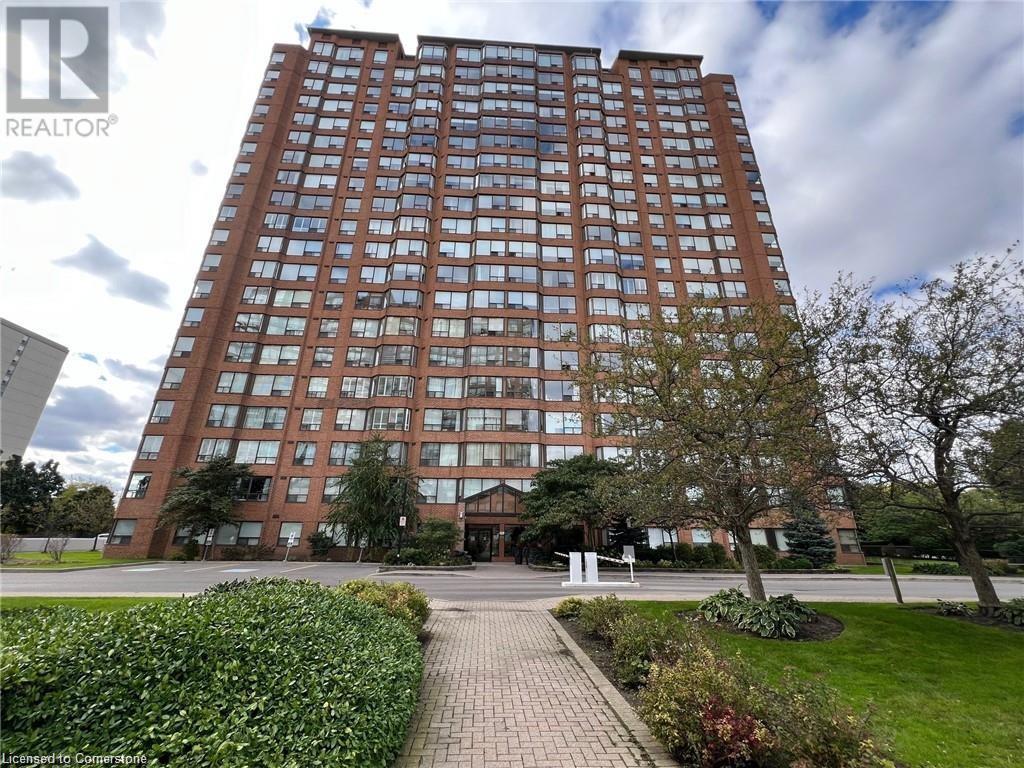 1270 Maple Crossing Boulevard Unit# 812, Burlington, Ontario  L7S 2J3 - Photo 1 - 40699679