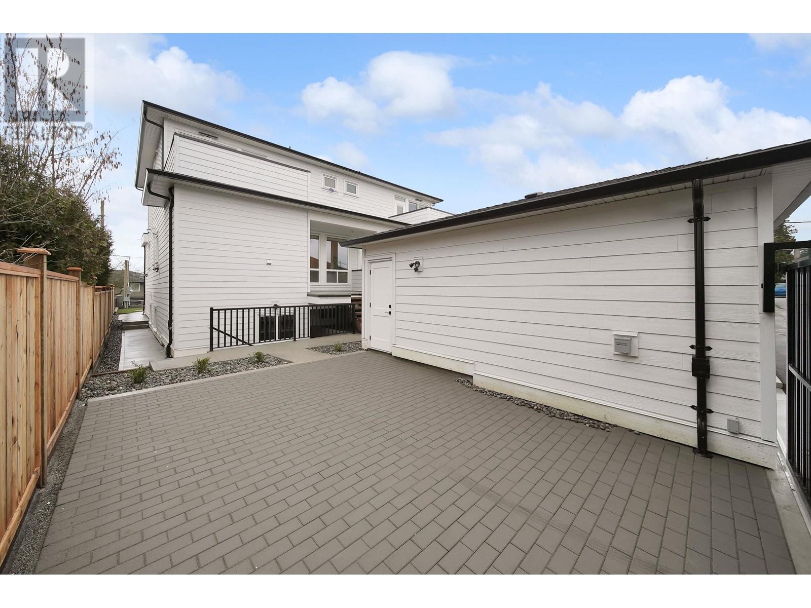 6926 Carnegie Street, Burnaby, British Columbia  V5B 1Y5 - Photo 30 - R2967216