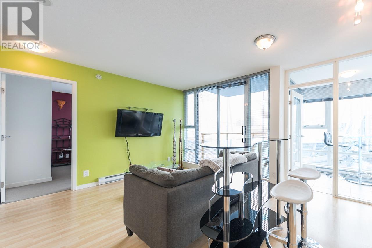 Listing Picture 11 of 19 : 1801 668 CITADEL PARADE, Vancouver / 溫哥華 - 魯藝地產 Yvonne Lu Group - MLS Medallion Club Member