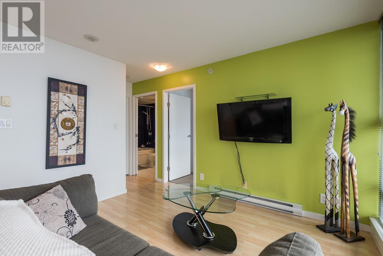 Listing Picture 13 of 19 : 1801 668 CITADEL PARADE, Vancouver / 溫哥華 - 魯藝地產 Yvonne Lu Group - MLS Medallion Club Member