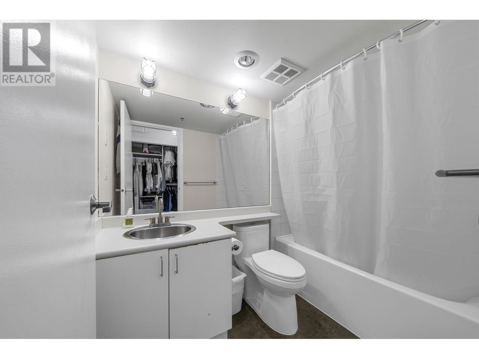 Listing Picture 24 of 39 : 1007 289 ALEXANDER STREET, Vancouver / 溫哥華 - 魯藝地產 Yvonne Lu Group - MLS Medallion Club Member