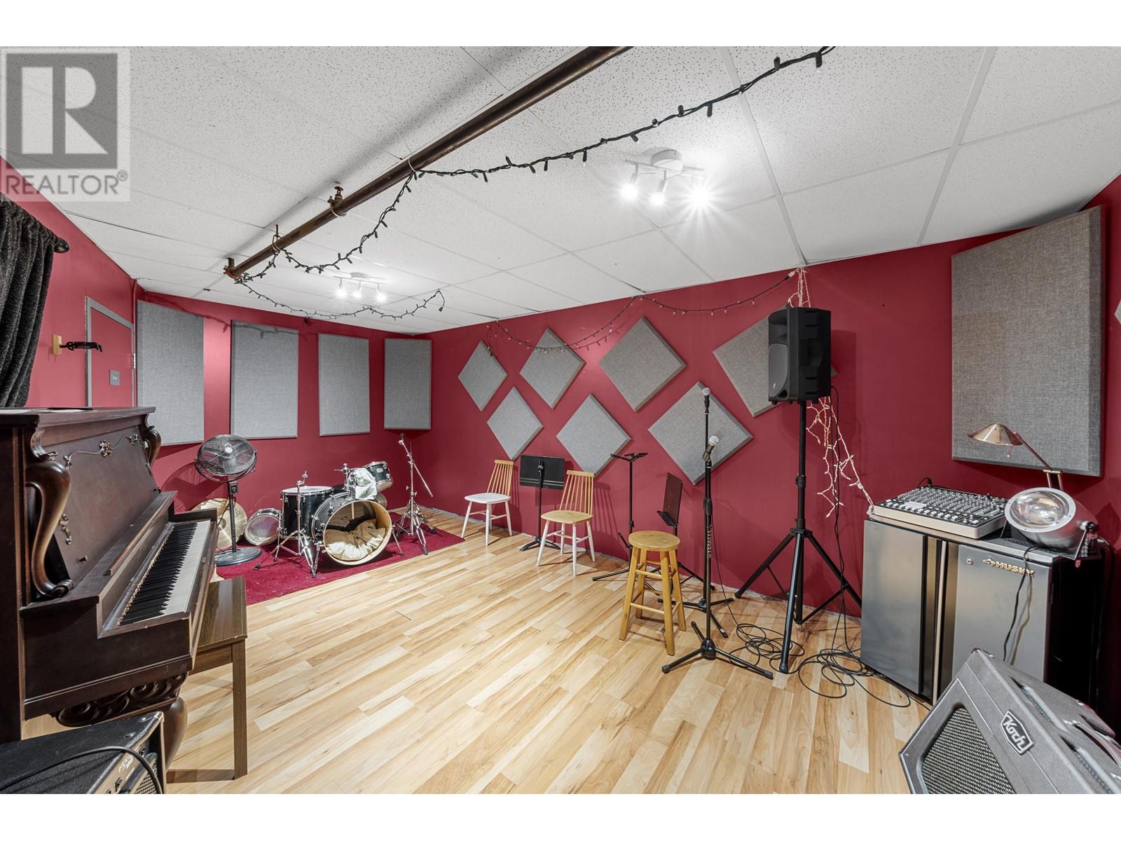 Listing Picture 32 of 39 : 1007 289 ALEXANDER STREET, Vancouver / 溫哥華 - 魯藝地產 Yvonne Lu Group - MLS Medallion Club Member