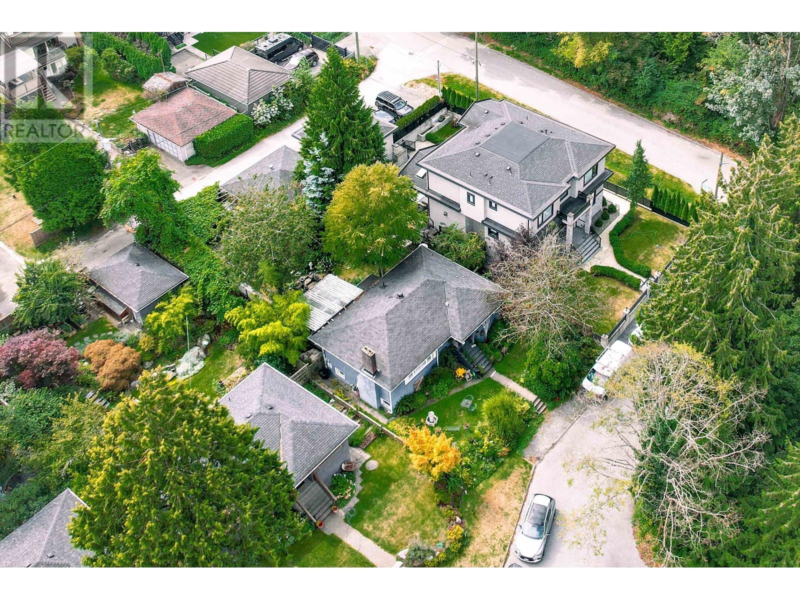 6614 Strawson Street, Burnaby, British Columbia  V5E 1W6 - Photo 3 - R2920007