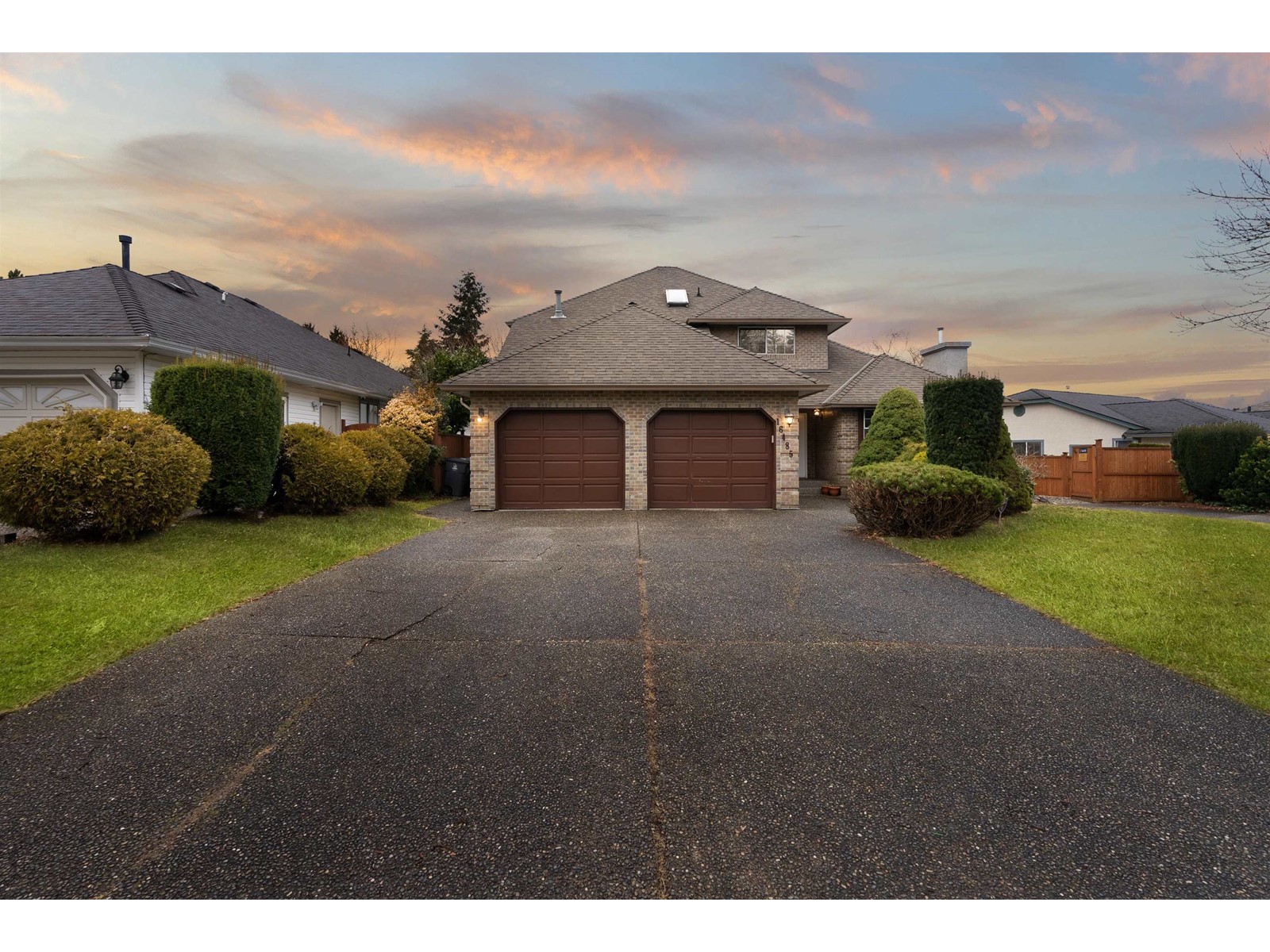 Property at 16485 84A AVENUE image 3