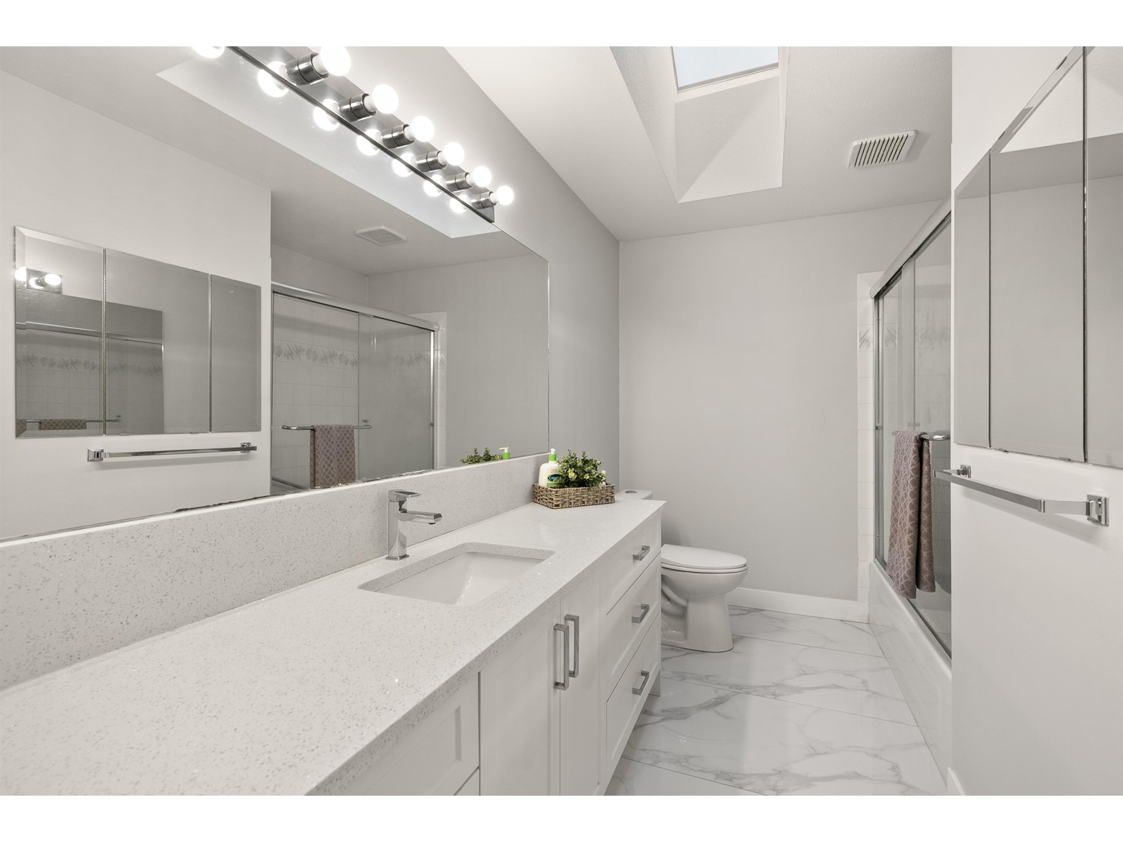 16485 84a Avenue, Surrey, British Columbia  V4N 3G8 - Photo 27 - R2968282