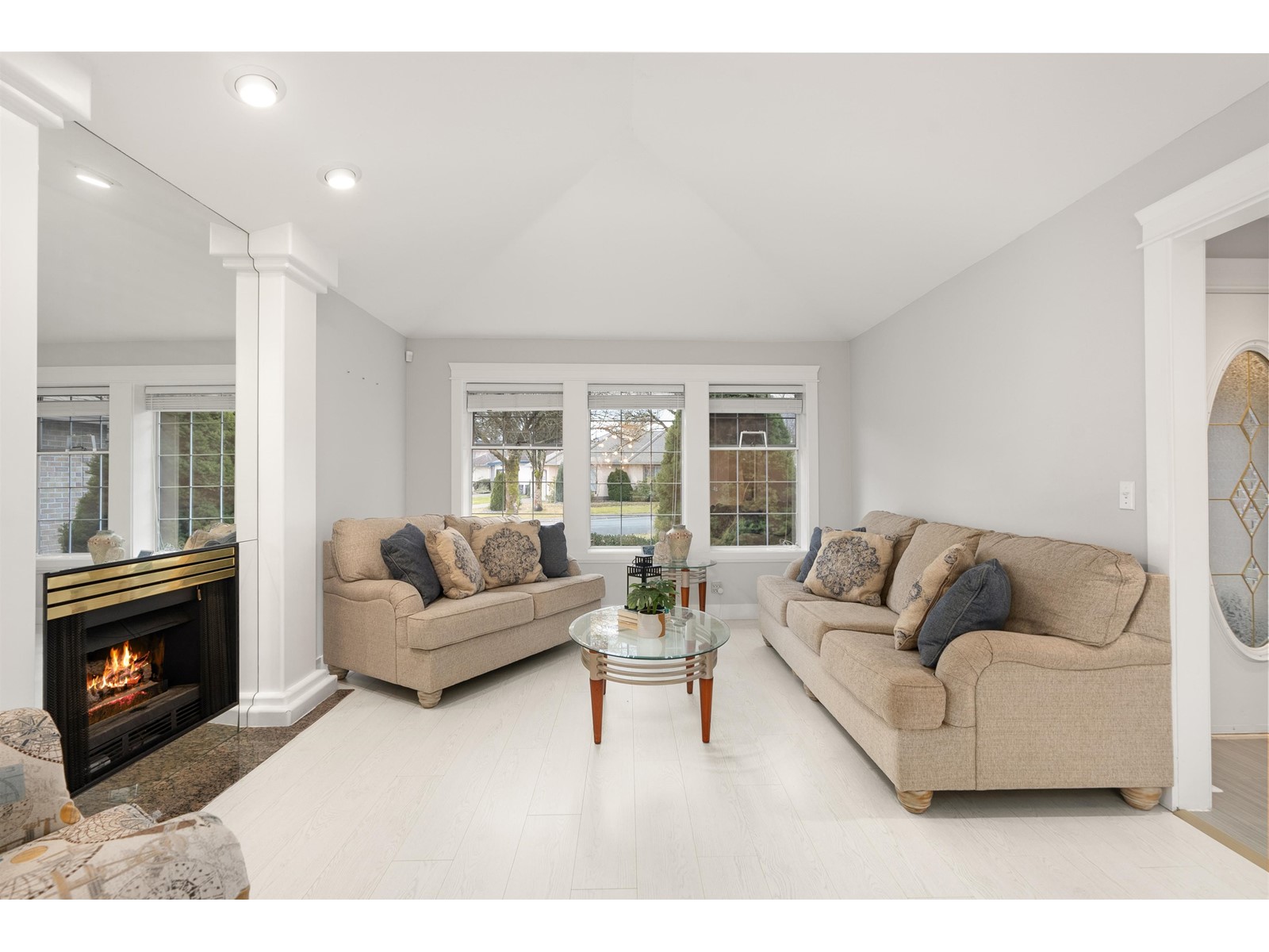 16485 84a Avenue, Surrey, British Columbia  V4N 3G8 - Photo 8 - R2968282