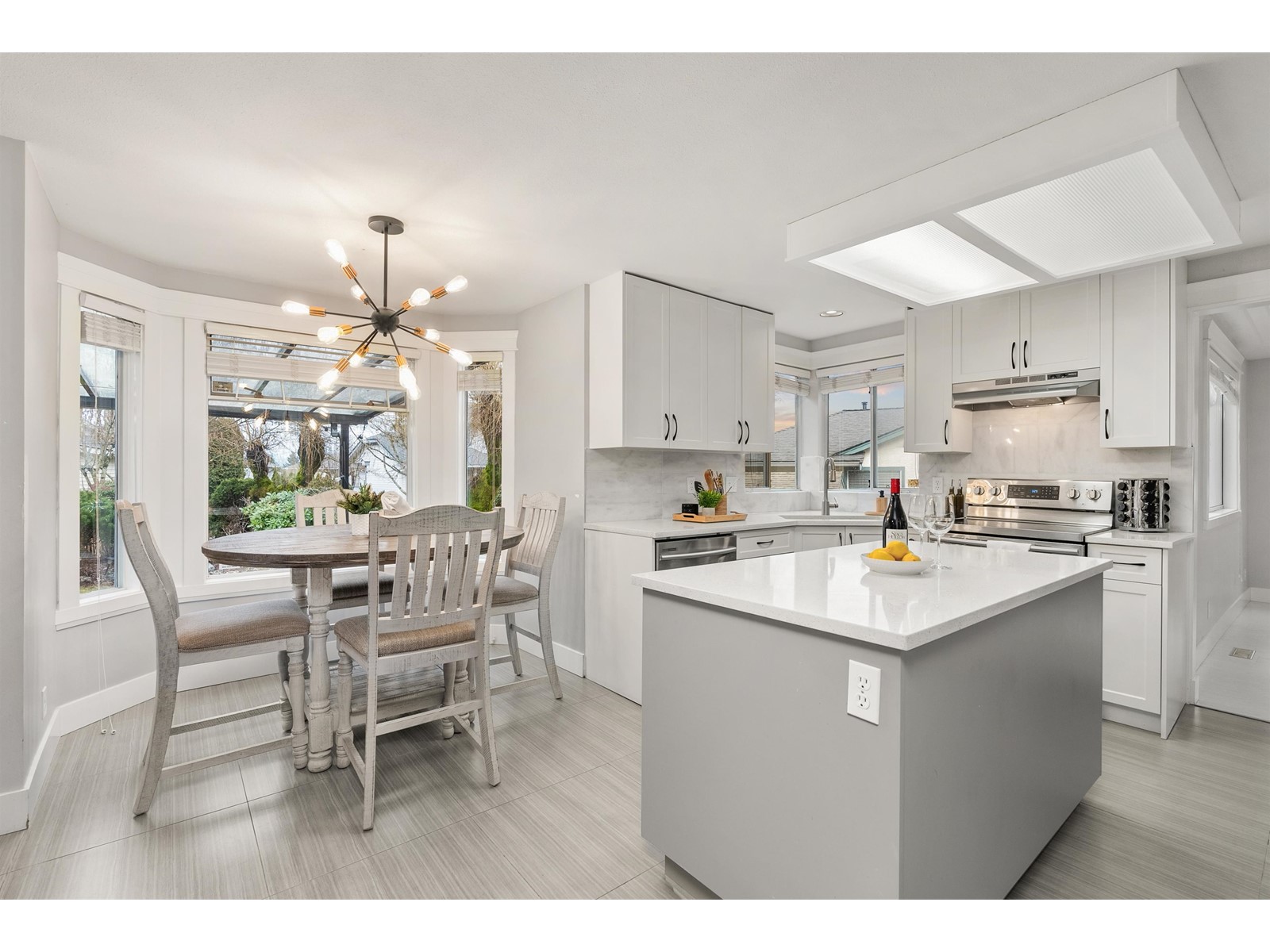 16485 84a Avenue, Surrey, British Columbia  V4N 3G8 - Photo 12 - R2968282