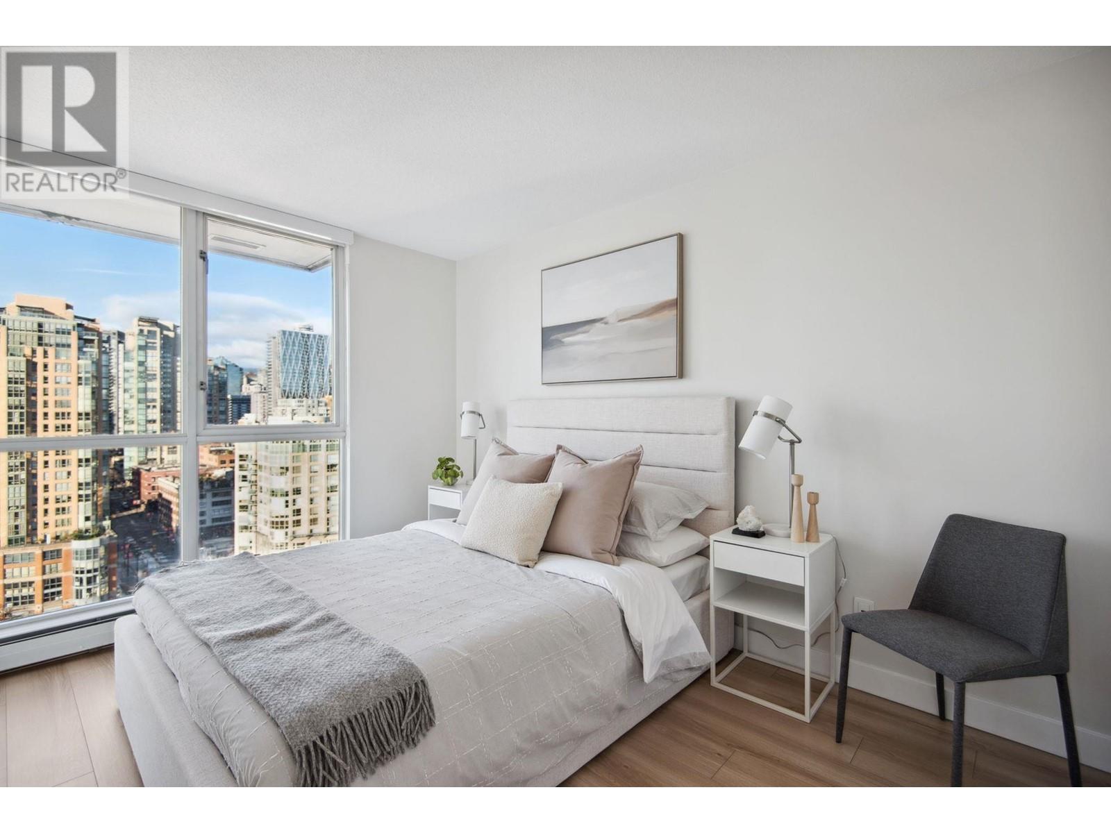 Listing Picture 11 of 24 : 2101 1201 MARINASIDE CRESCENT, Vancouver / 溫哥華 - 魯藝地產 Yvonne Lu Group - MLS Medallion Club Member