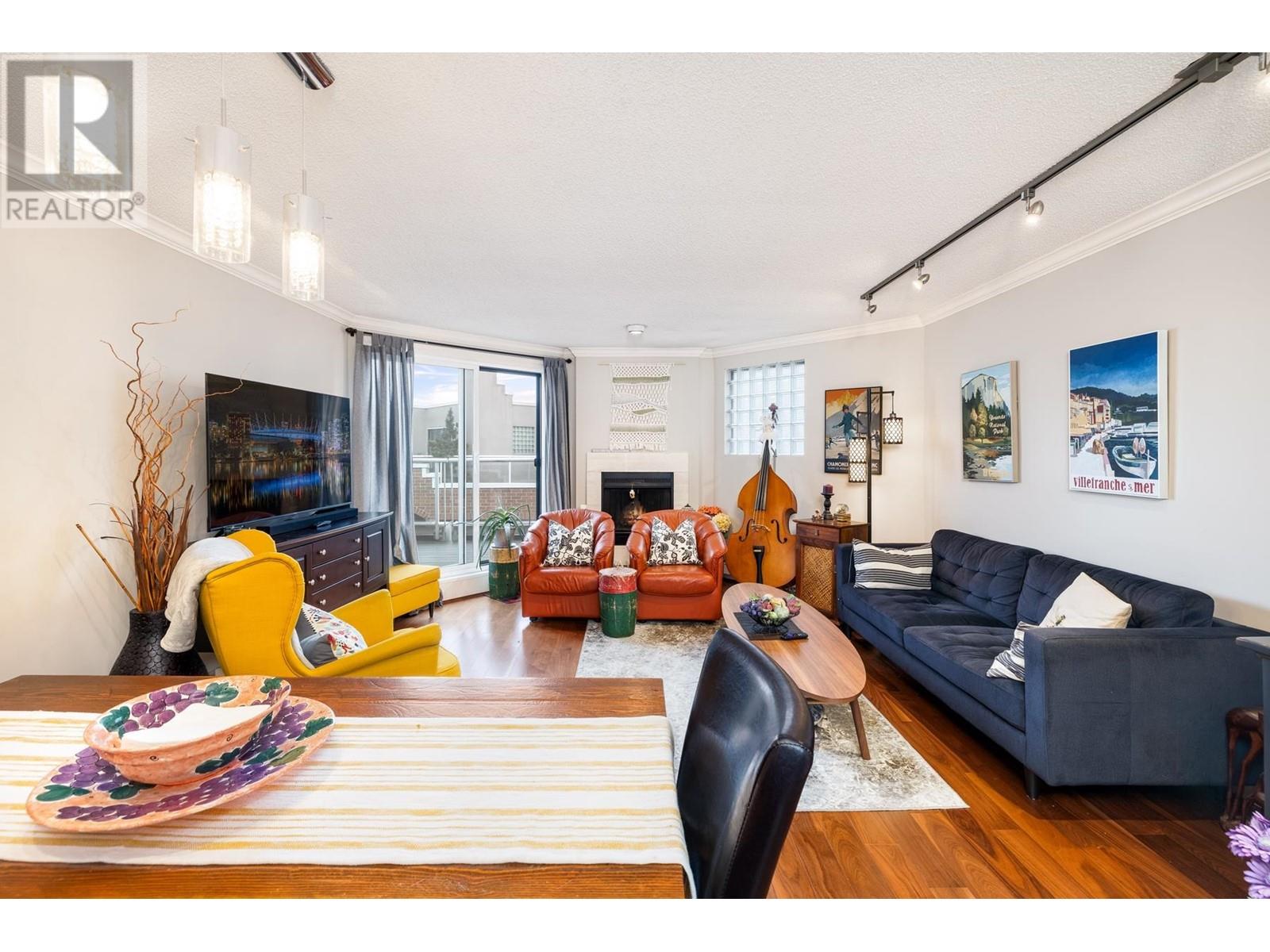 10 744 W 7th Avenue, Vancouver, British Columbia  V5Z 1B8 - Photo 4 - R2968619