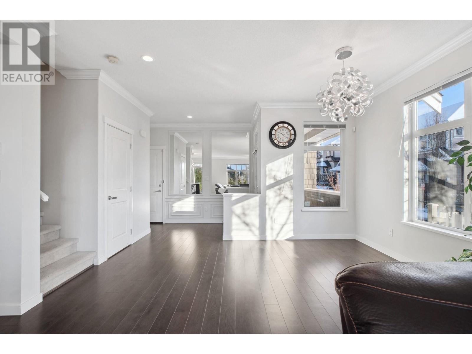 16 3400 Devonshire Avenue, Coquitlam, British Columbia  V3E 0L1 - Photo 4 - R2968634