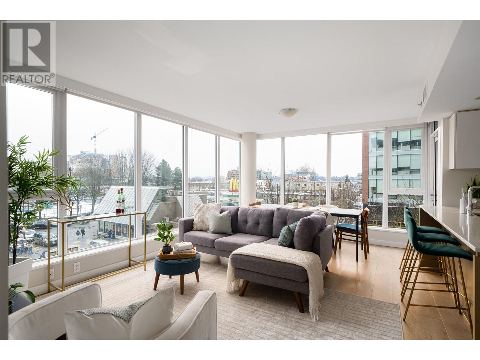 Listing Picture 7 of 30 : 513 1618 QUEBEC STREET, Vancouver / 溫哥華 - 魯藝地產 Yvonne Lu Group - MLS Medallion Club Member