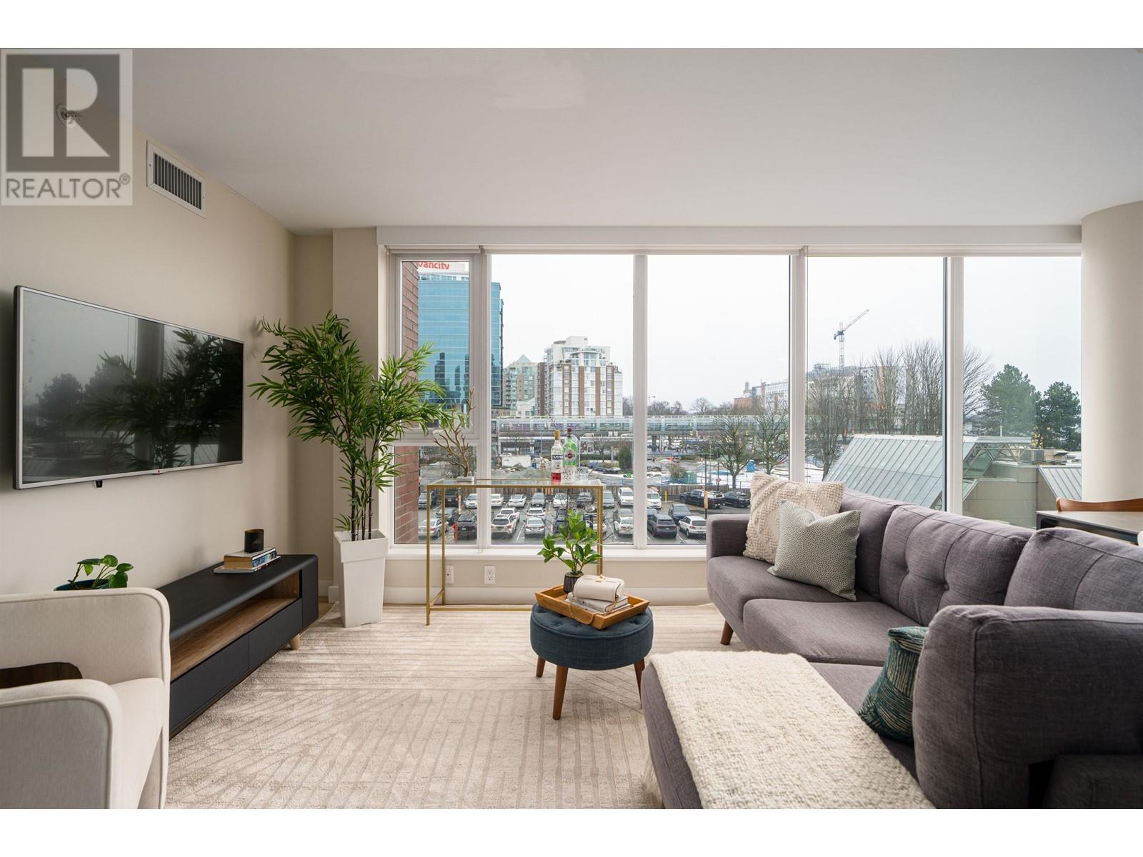 Listing Picture 8 of 30 : 513 1618 QUEBEC STREET, Vancouver / 溫哥華 - 魯藝地產 Yvonne Lu Group - MLS Medallion Club Member