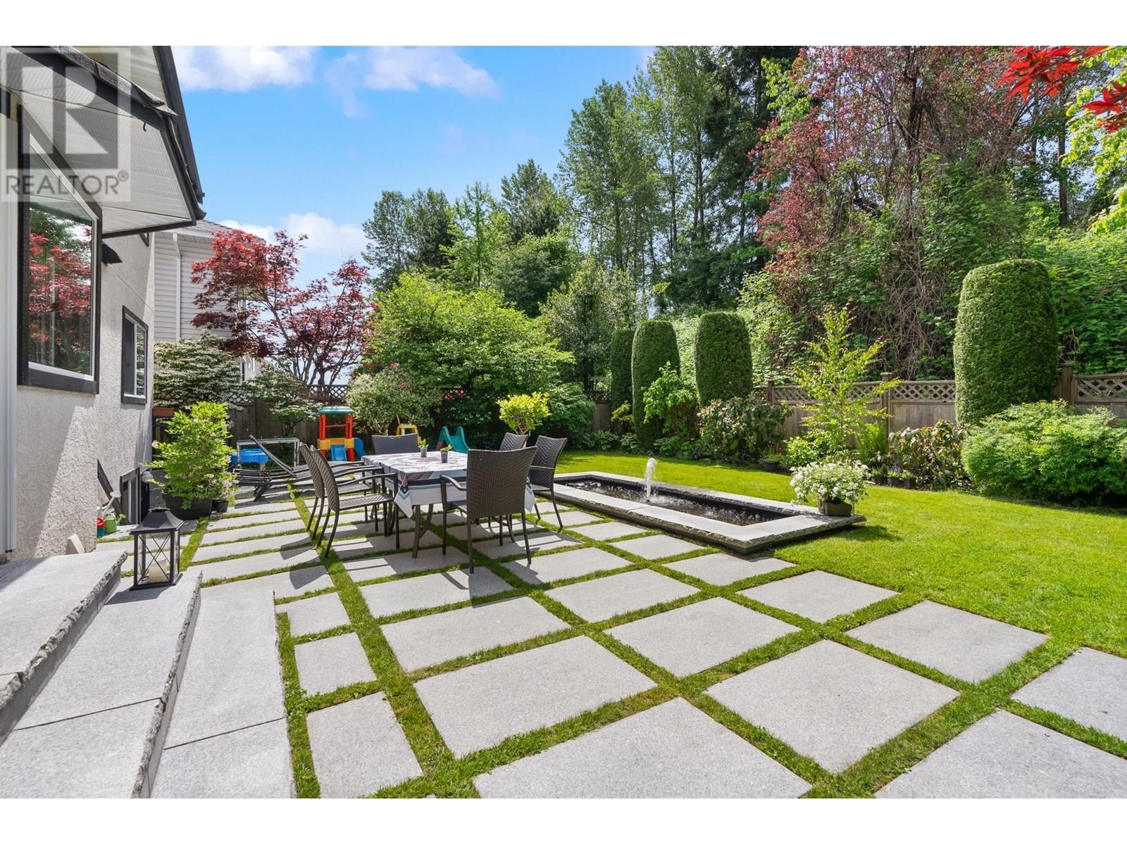 2607 TEMPE KNOLL DRIVE, north vancouver, British Columbia