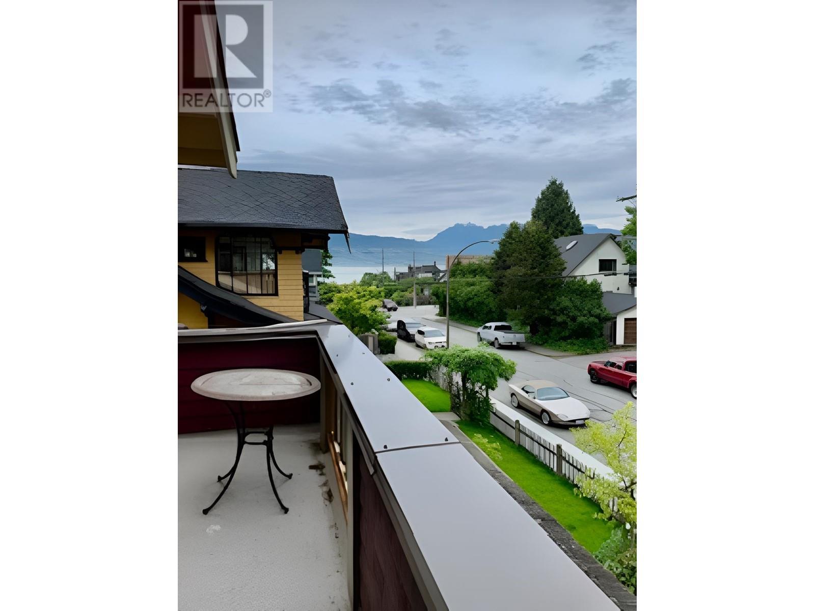 1641 Dunbar Street, Vancouver, British Columbia  V6R 3L7 - Photo 11 - R2968658