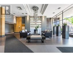 908 39 SIXTH STREET, New Westminster, British Columbia