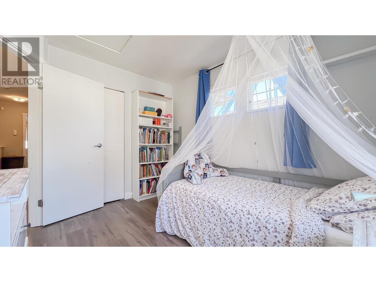 Listing Picture 19 of 27 : 20 9079 JONES ROAD, Richmond / 烈治文 - 魯藝地產 Yvonne Lu Group - MLS Medallion Club Member