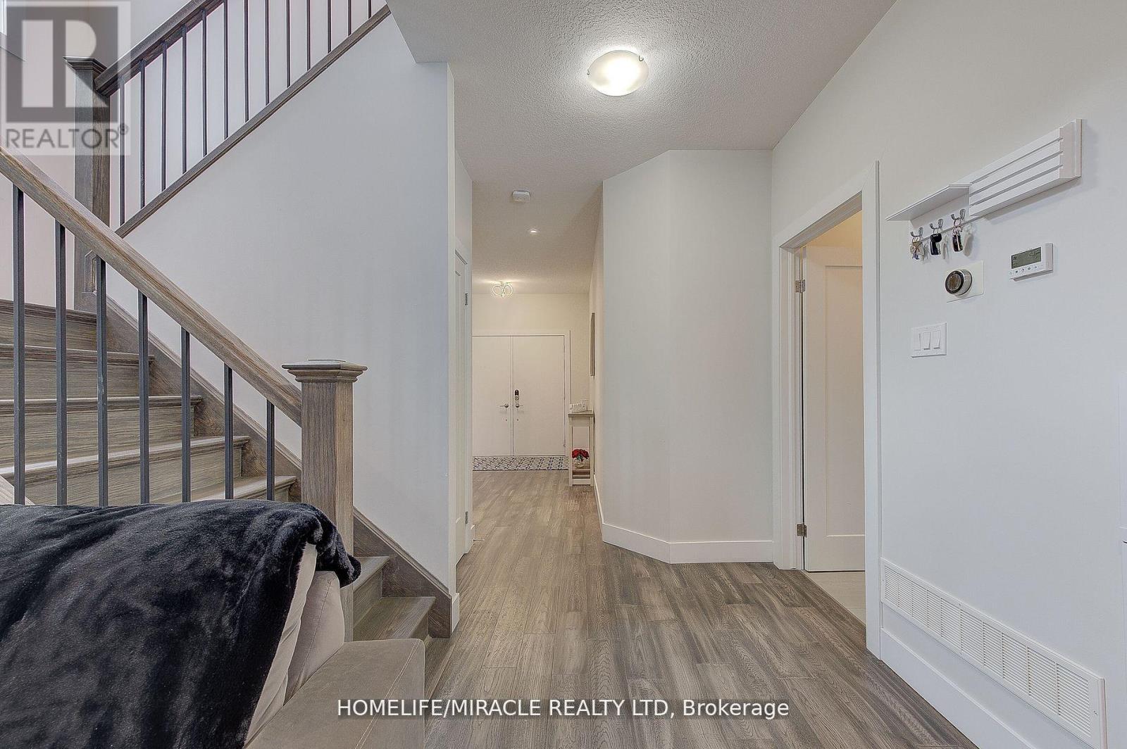 2194 Westpoint Heights, London, Ontario  N6P 0E9 - Photo 8 - X11979556
