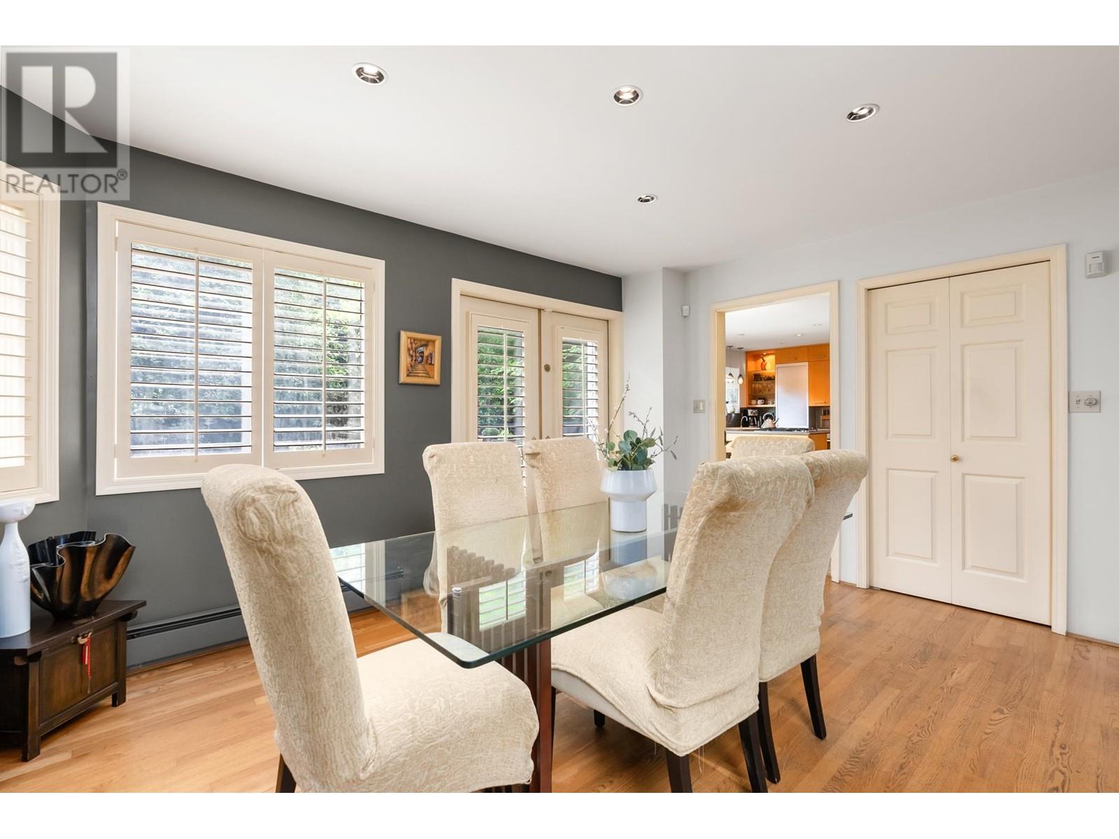 Listing Picture 7 of 33 : 4220 NAUTILUS CLOSE, Vancouver / 溫哥華 - 魯藝地產 Yvonne Lu Group - MLS Medallion Club Member