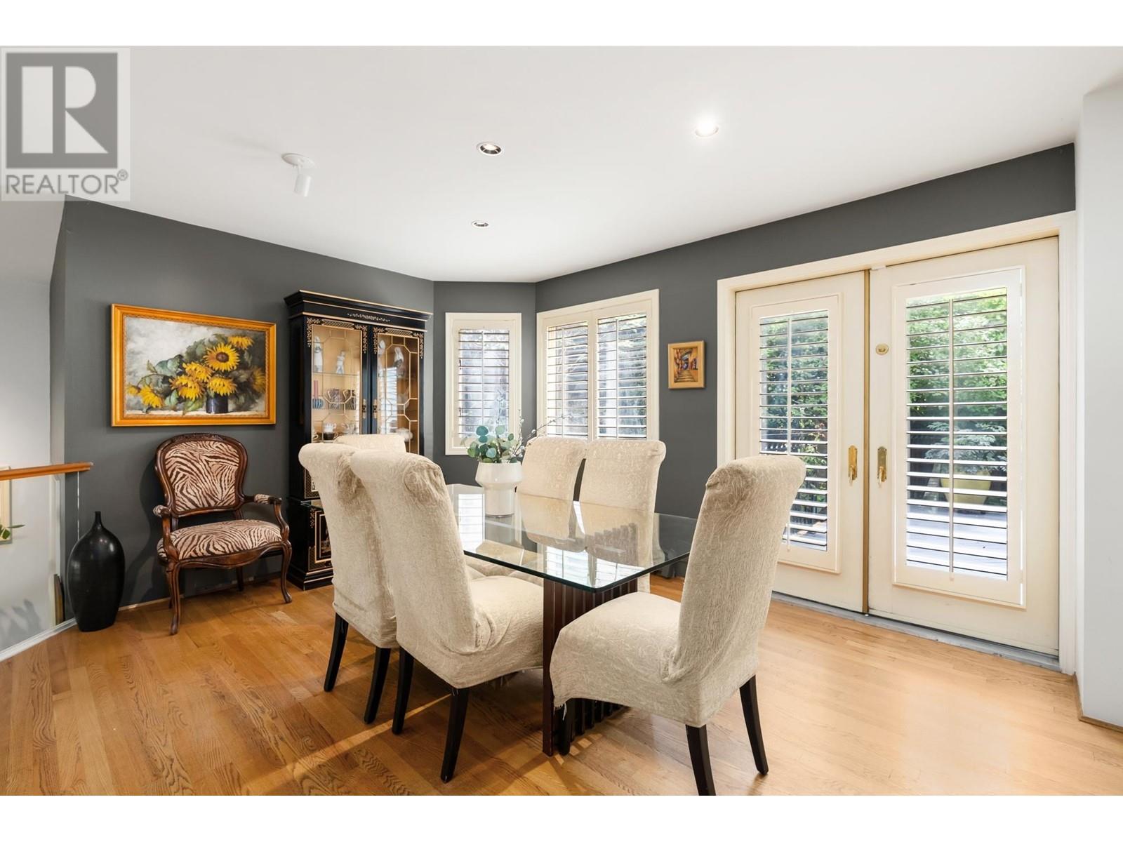 Listing Picture 6 of 33 : 4220 NAUTILUS CLOSE, Vancouver / 溫哥華 - 魯藝地產 Yvonne Lu Group - MLS Medallion Club Member