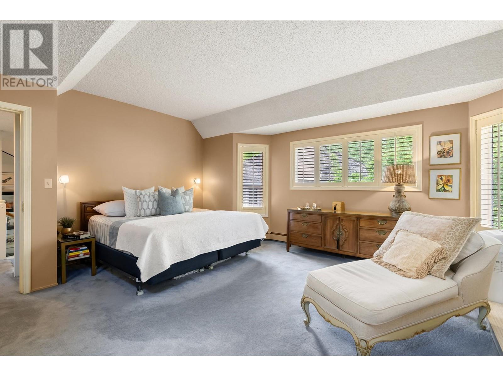 Listing Picture 18 of 33 : 4220 NAUTILUS CLOSE, Vancouver / 溫哥華 - 魯藝地產 Yvonne Lu Group - MLS Medallion Club Member