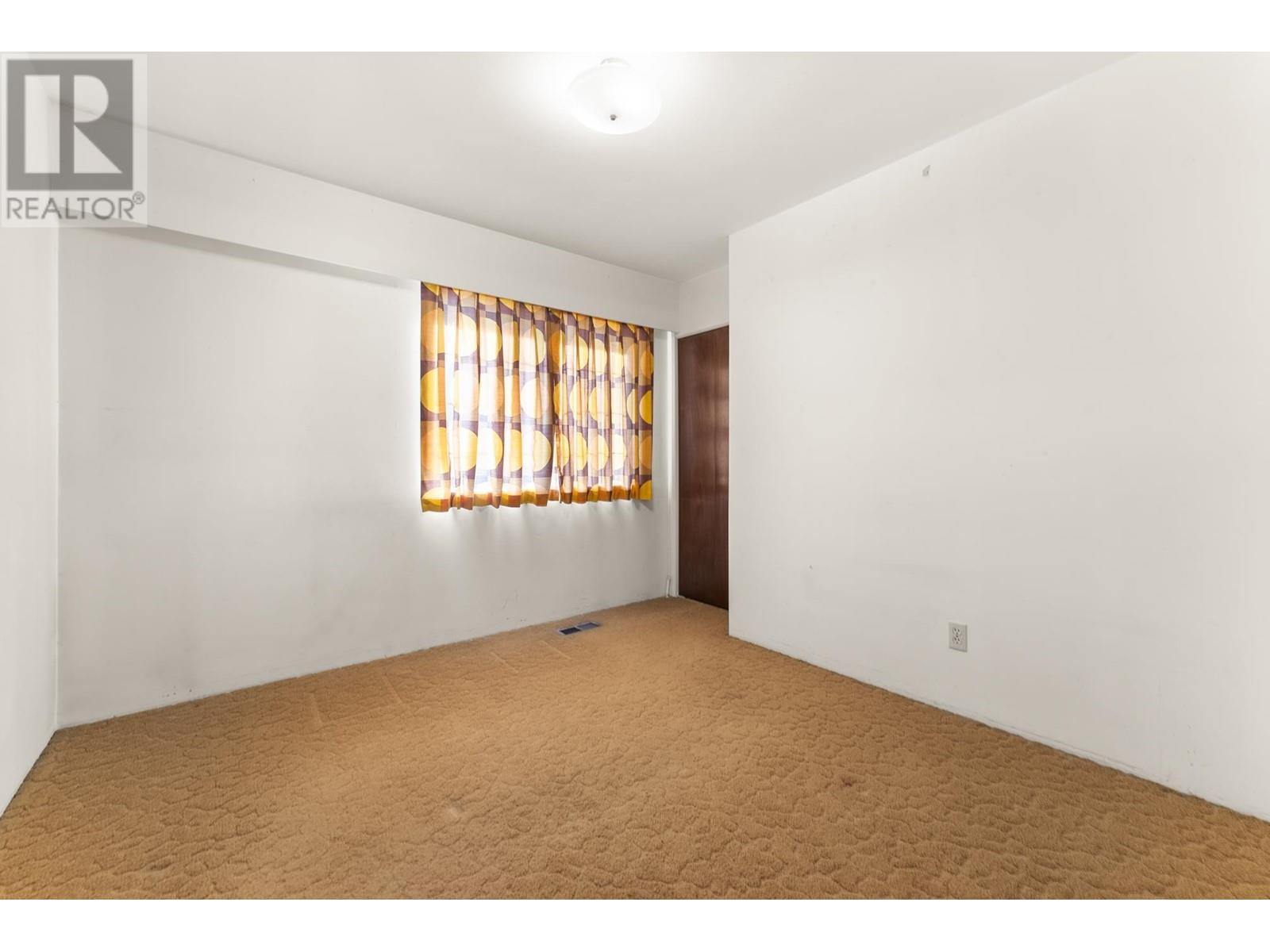 Listing Picture 24 of 40 : 5951 KITTIWAKE DRIVE, Richmond / 烈治文 - 魯藝地產 Yvonne Lu Group - MLS Medallion Club Member